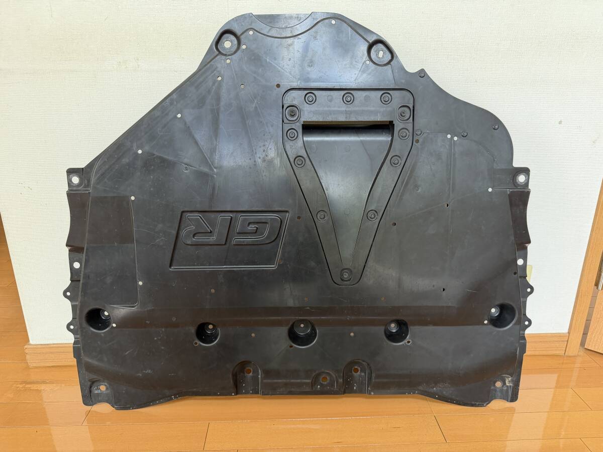 やや傷や汚れあり】トヨタ 純正 GXPA16 GRヤリス リア アンダーカバー