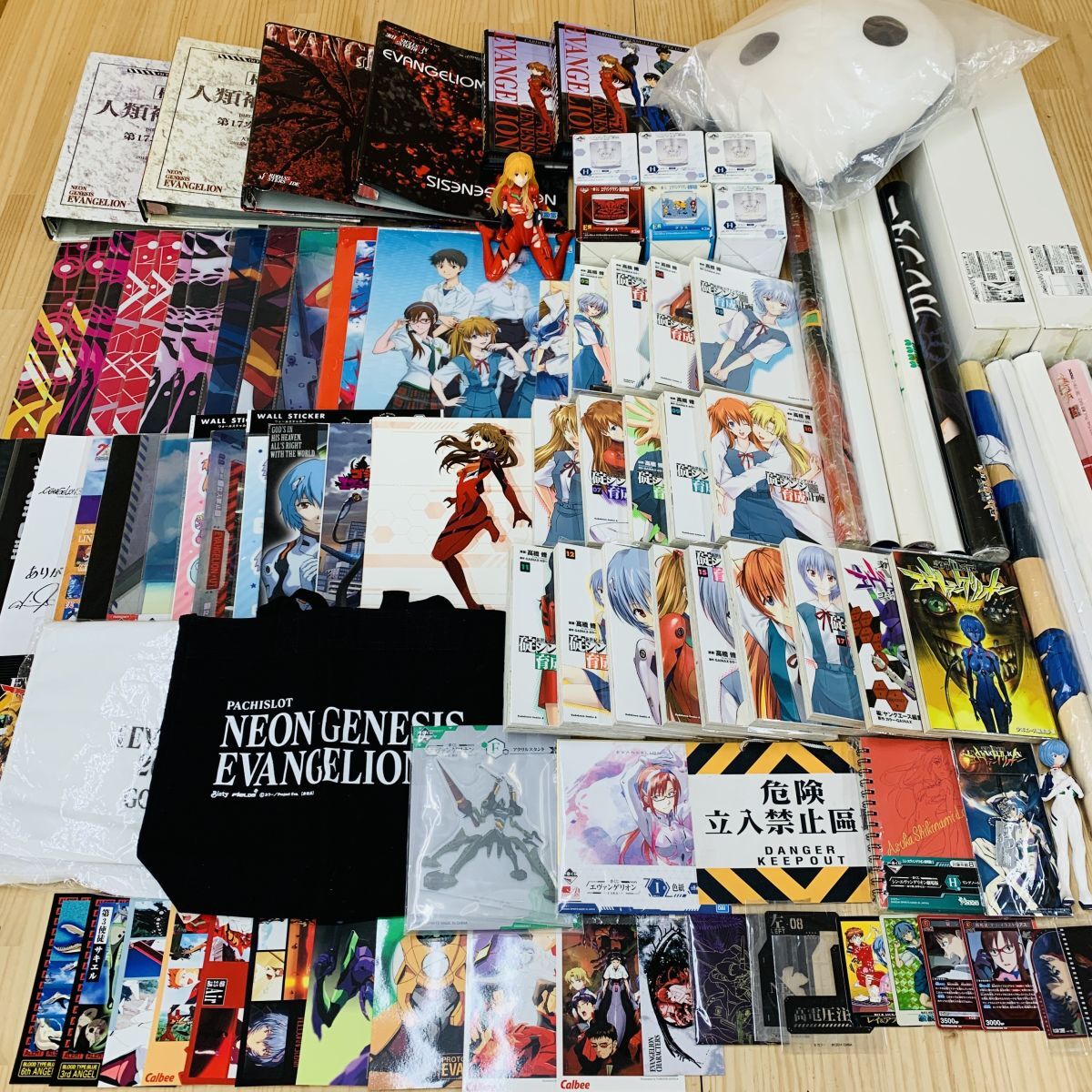 中古】アニメ カレンダー 新世紀エヴァンゲリオン カレンダー 1997