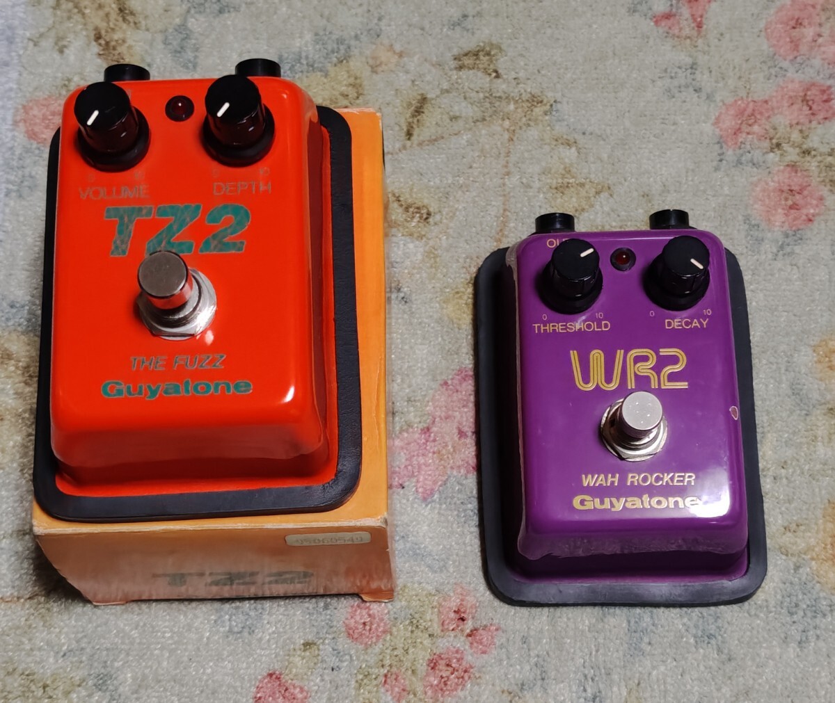 ☆Guyatone グヤトーン FLIP FB-X FUNKY BOX オートワウ 真空管搭載