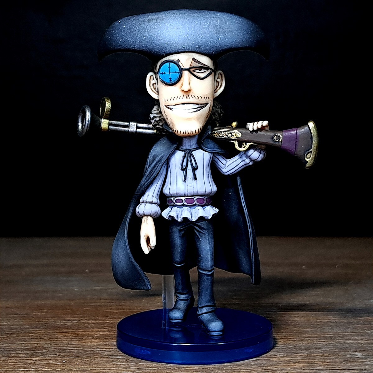新品】在庫品 ワンピース フィギュア 黒ひげ海賊団 ヴァン・オーガー