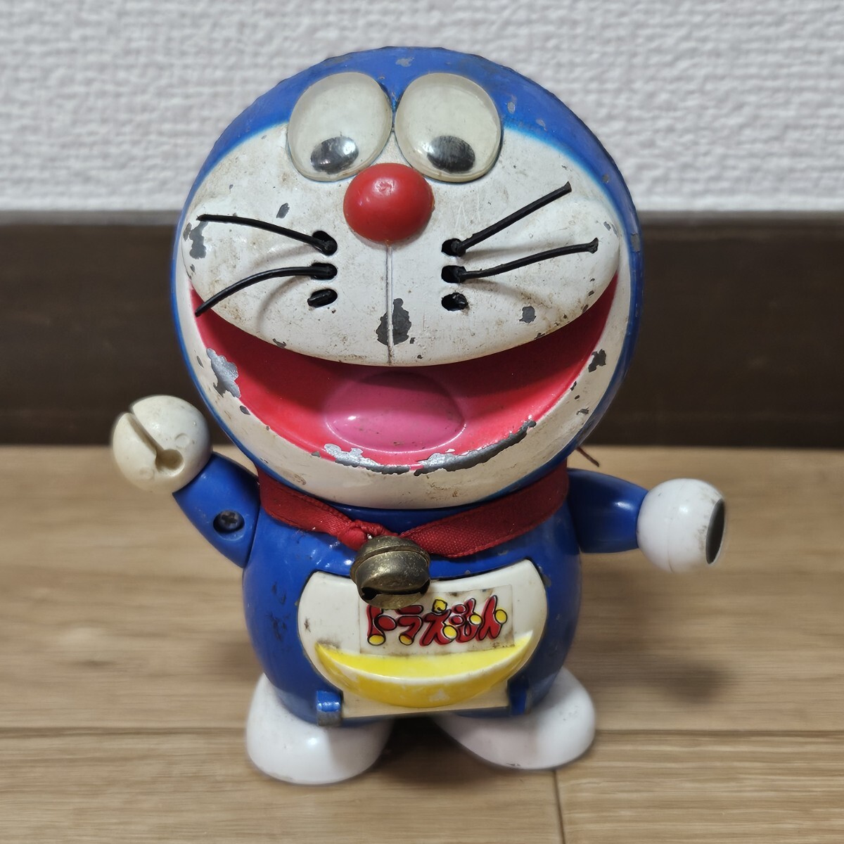 G816 昭和レトロ ポピー 1979 当時物 ドラえもん ガチャガチャ 超合金
