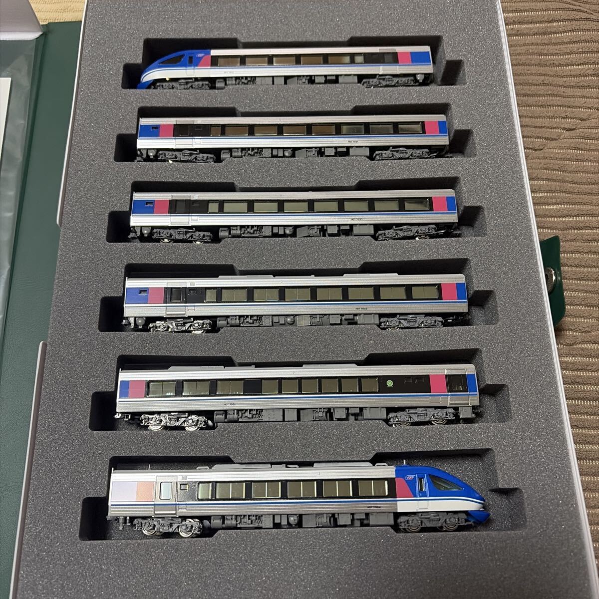 新品】マイクロエース A2053 智頭急行 スーパーはくと HOT7000系 貫通