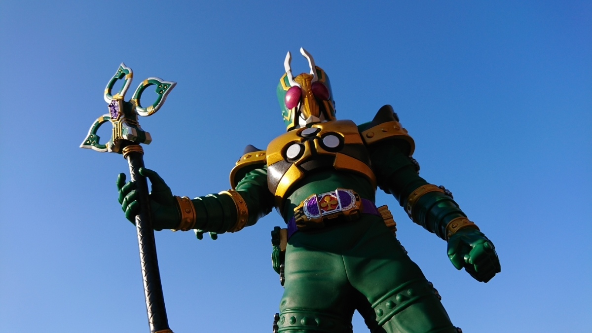 新品】【未開封品】仮面ライダーブレイド「ビッグサイズソフビ 仮面