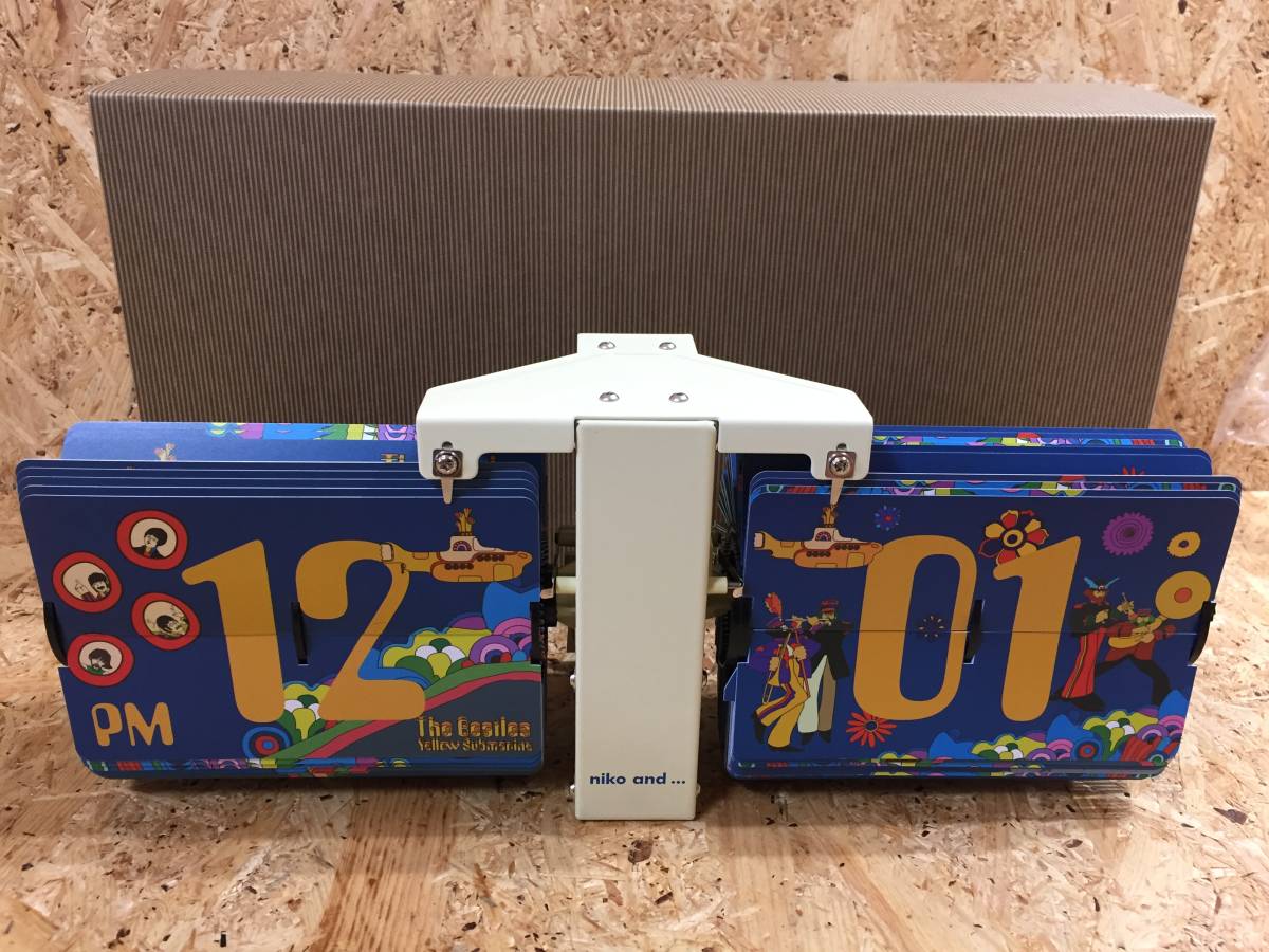 ビートルズ　Beatles パタパタ時計　イエローサブマリン70sサイケFAB4 イエローサブマリン ビートルズ パタパタ時計 置き時計 - メルカリ