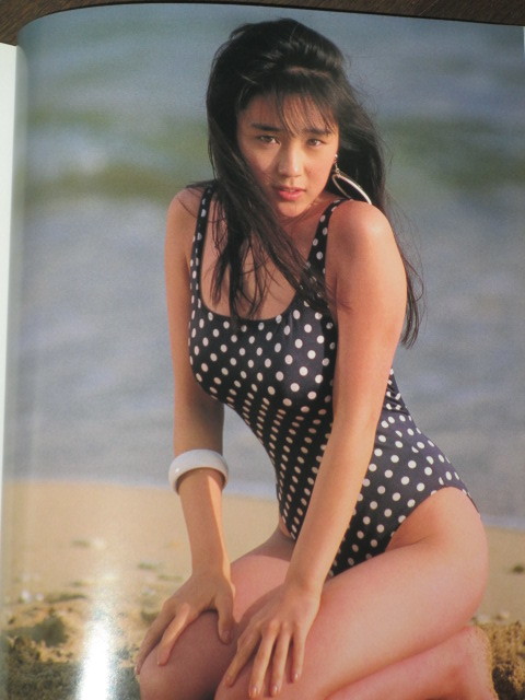 西田ひかる写真集 「P-CAN ISLAND」 ベスト含む3枚 西田ひかる写真集 「P-CAN ISLAND」 ベスト含む3枚