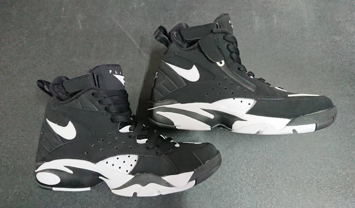 nike air maestro ii ltd black white