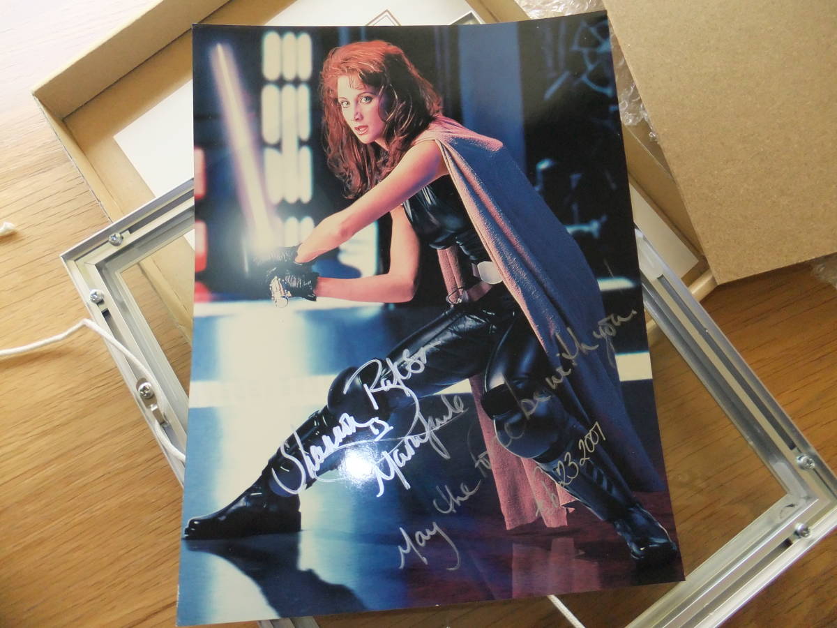 スターウォーズ マラジェイド 直筆サイン autograph 貴重 スターウォーズ 額入り写真 オートグラフ サイン入り