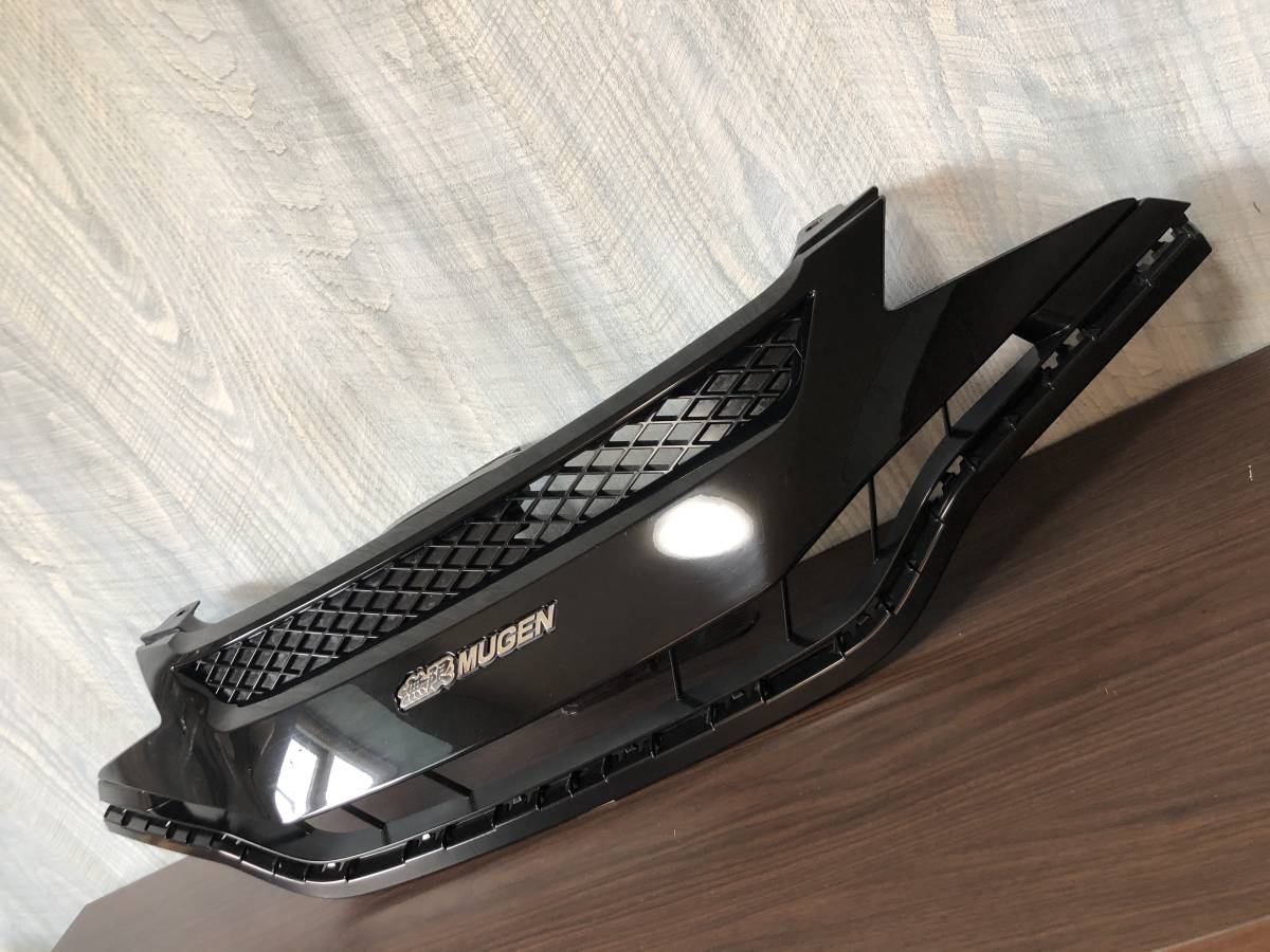 入手困難 絶版品 ホンダ フィット Fit ハイブリッド 無限 Mugen フィット3 グリル Gp 5 6 Gk 3 4 5 6 Hv 純正オプション フロントグリル の落札情報詳細 ヤフオク落札価格情報 オークフリー スマートフォン版