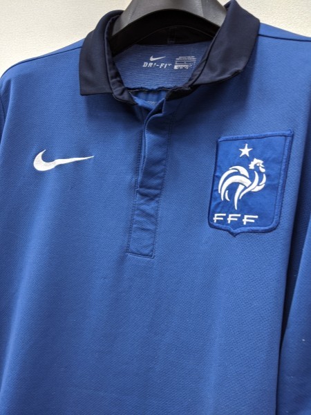 ナイキ フランス代表 速乾素材 ポロシャツ メンズxl 青白黒 トレーニングウェア ユニフォーム70 の落札情報詳細 ヤフオク落札価格情報 オークフリー スマートフォン版