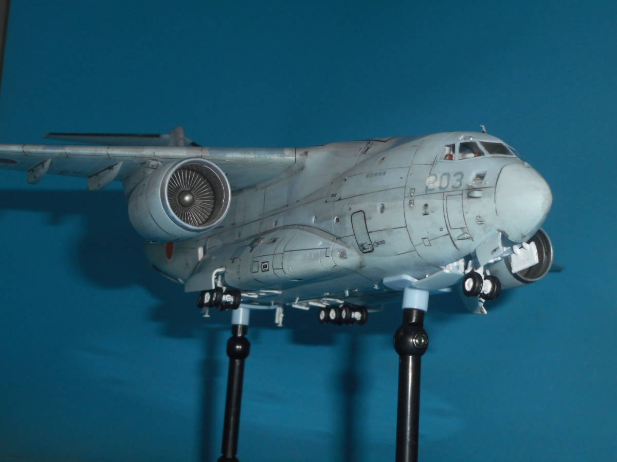1/144 完成品 航空自衛隊 川崎重工業 最新鋭C-2輸送機 量産初号機「68