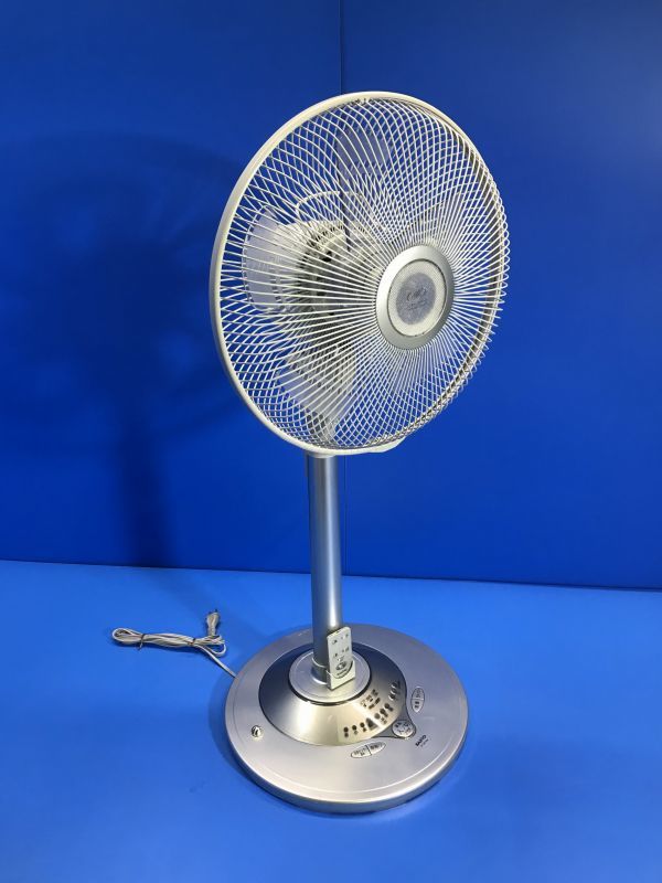 3【 サンヨー / SANYO 】30cm リビング扇 扇風機 2010年製 リモコン付