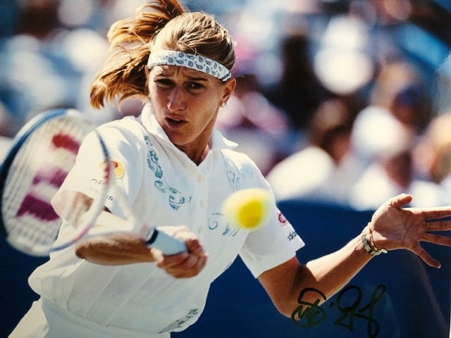 テニス 女王 シュテフィ・グラフ 証明書付き 直筆サイン入りフォト
