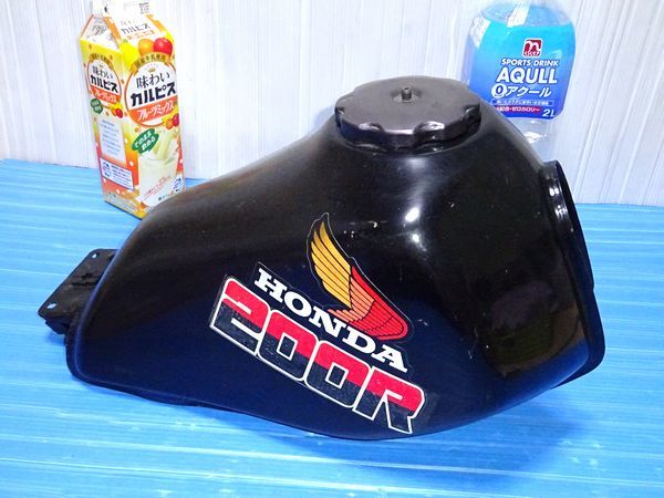 最終価格【希少】ホンダ XL200R MD06 タンク 【公式通販】