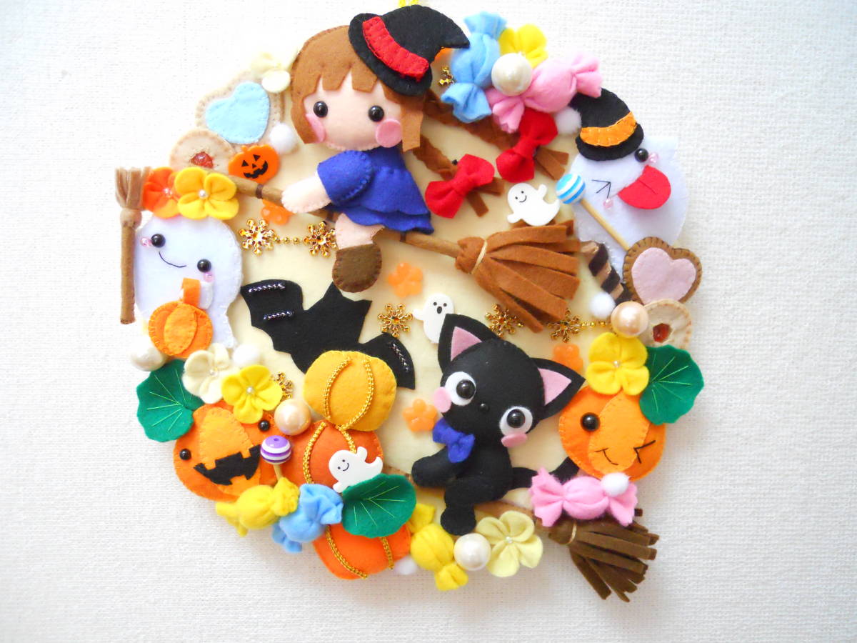 完売❤️可愛い魔女と魔法の箒のハロウィンリース ❤️かぼちゃ