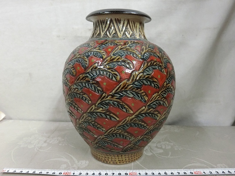 新垣勲 M*0様 壺屋焼 新垣勲 色絵花瓶 琉球 やちむん 陶芸 民芸 - メルカリ