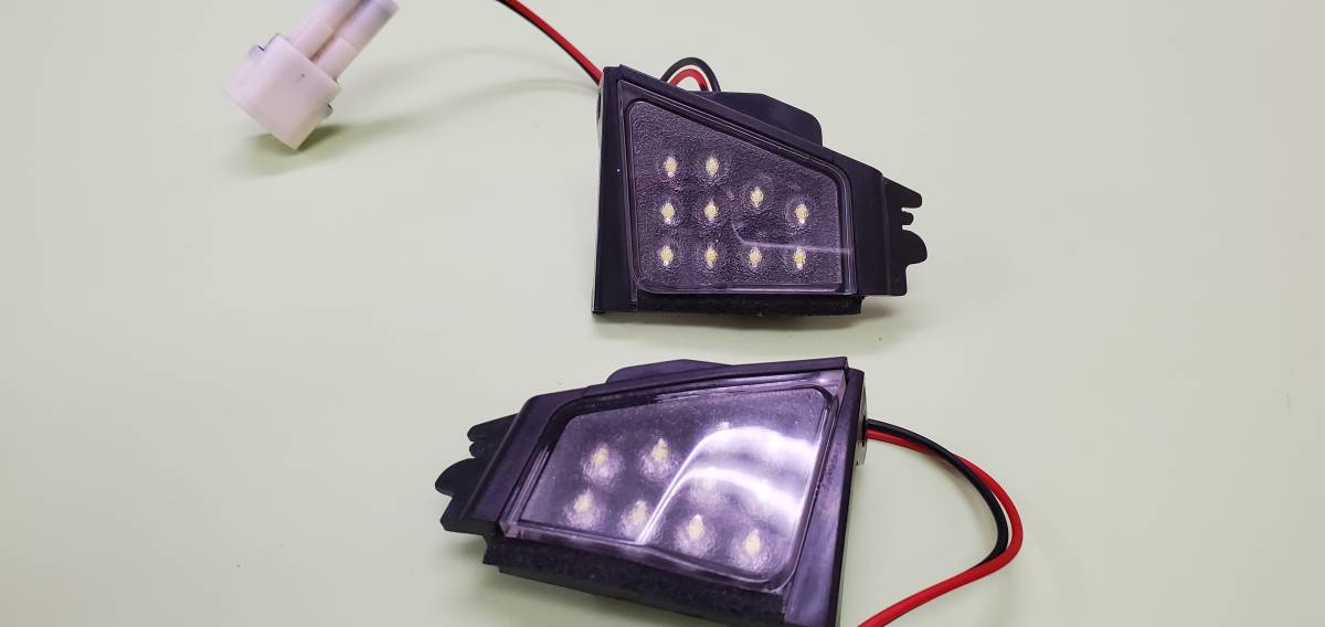 Wrx S4 レヴォーグ Ledウインカー付きブルーミラーおまけでウェルカムライト の落札情報詳細 ヤフオク落札価格情報 オークフリー スマートフォン版