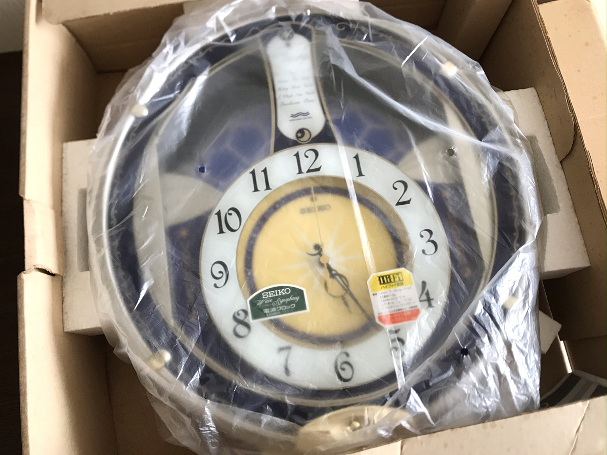 新品 送料無料 Seiko セイコー 掛け時計 Am215l ディズニー くまのぷーさん イッツアスモールワールド メロディ5曲 未使用 の落札情報詳細 ヤフオク落札価格情報 オークフリー スマートフォン版