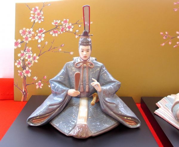 LLADRO(リアドロ)社 陶器製 雛人形 (お雛様) リヤドロ Lladro 世界限定3500体 雛人形 親王飾りアクセサリ