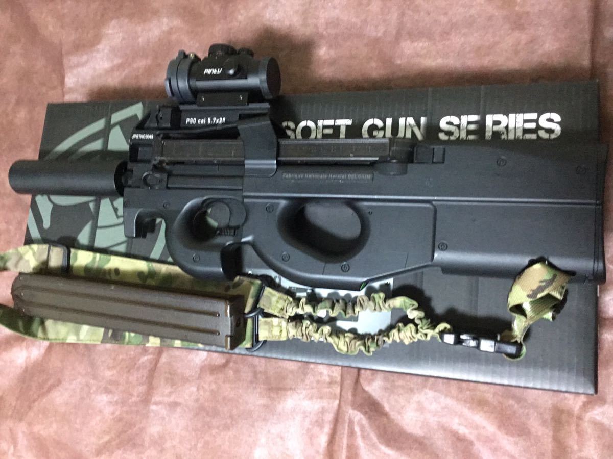 東京マルイ P90 TR with SILENCER（ドットサイト付き） P90 TR