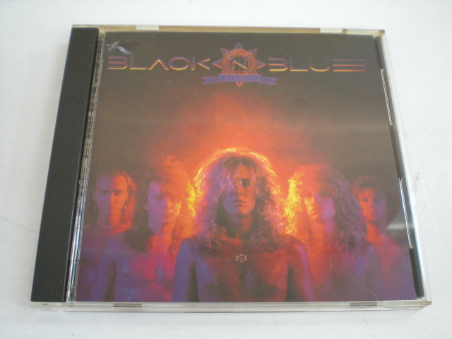 【CD/帯付】ブラック•アンド•ブルー / イン•ヒート　32XD-958 CD/帯付】ブラック•アンド•ブルー / イン•ヒート32XD-958