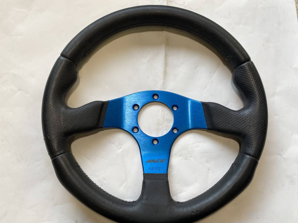美品!!MOMO RACE Φ32