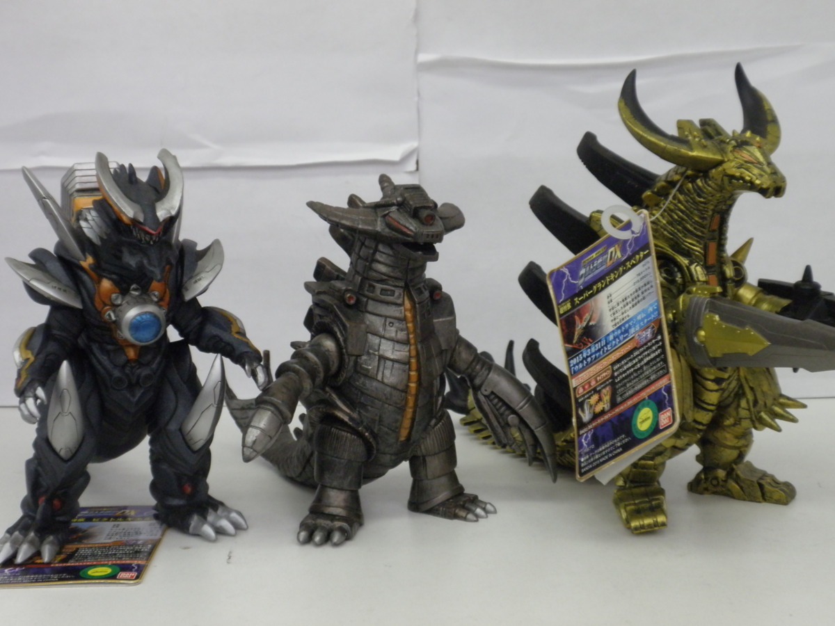 pp9103◇同梱不可 訳ありウルトラ怪獣DX グランドキング スーパー