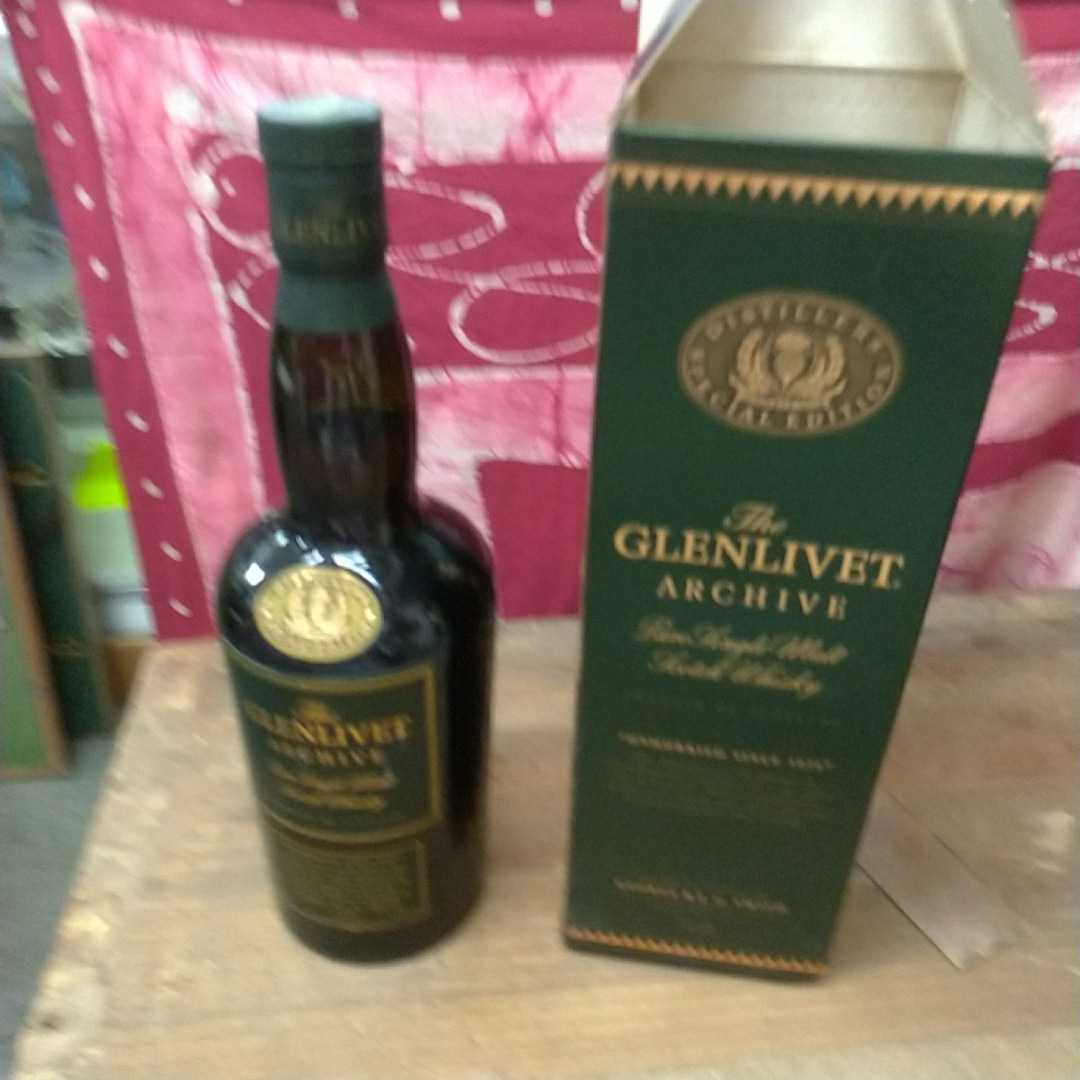 グレンリベット 18年 旧ラベル スコッチウイスキー未開封GLENLIVET箱無
