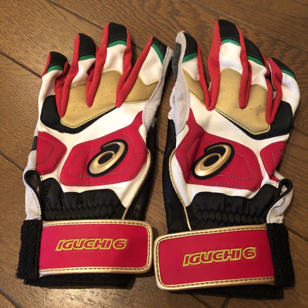 激レア】ホークス時代の井口資仁(前ロッテ監督)のバッティンググローブ