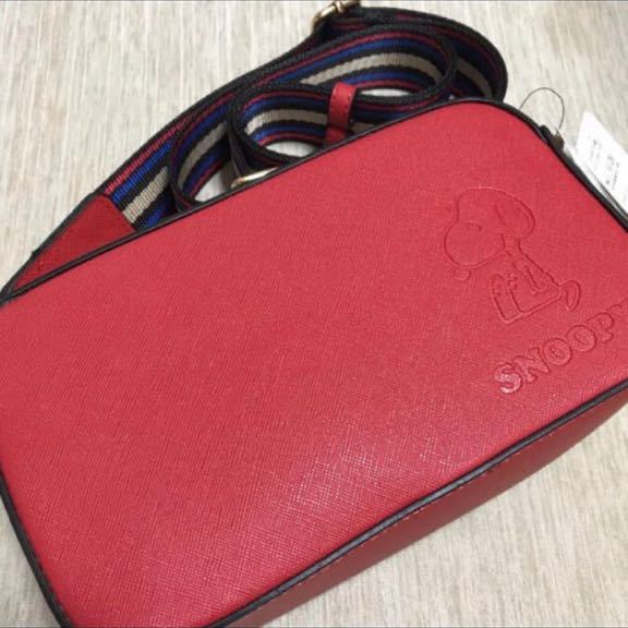 新品 スヌーピー ショルダーバッグ レッド 赤 ピーナッツ Peanuts Snoopy ショルダー 肩掛け ミニバッグ ポシェット レザー スヌ 型押し 新品 の落札情報詳細 ヤフオク落札価格情報 オークフリー スマートフォン版