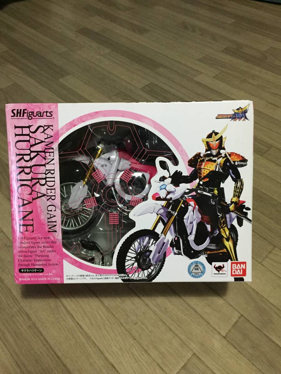 (未使用･未開封品)　S.H.フィギュアーツ 仮面ライダー鎧武(ガイム) サクラハリケーン 約170mm ABS&amp;PVC製 塗装済み可動フィギュア v1yptgt SHFサクラハリケーン レビュー