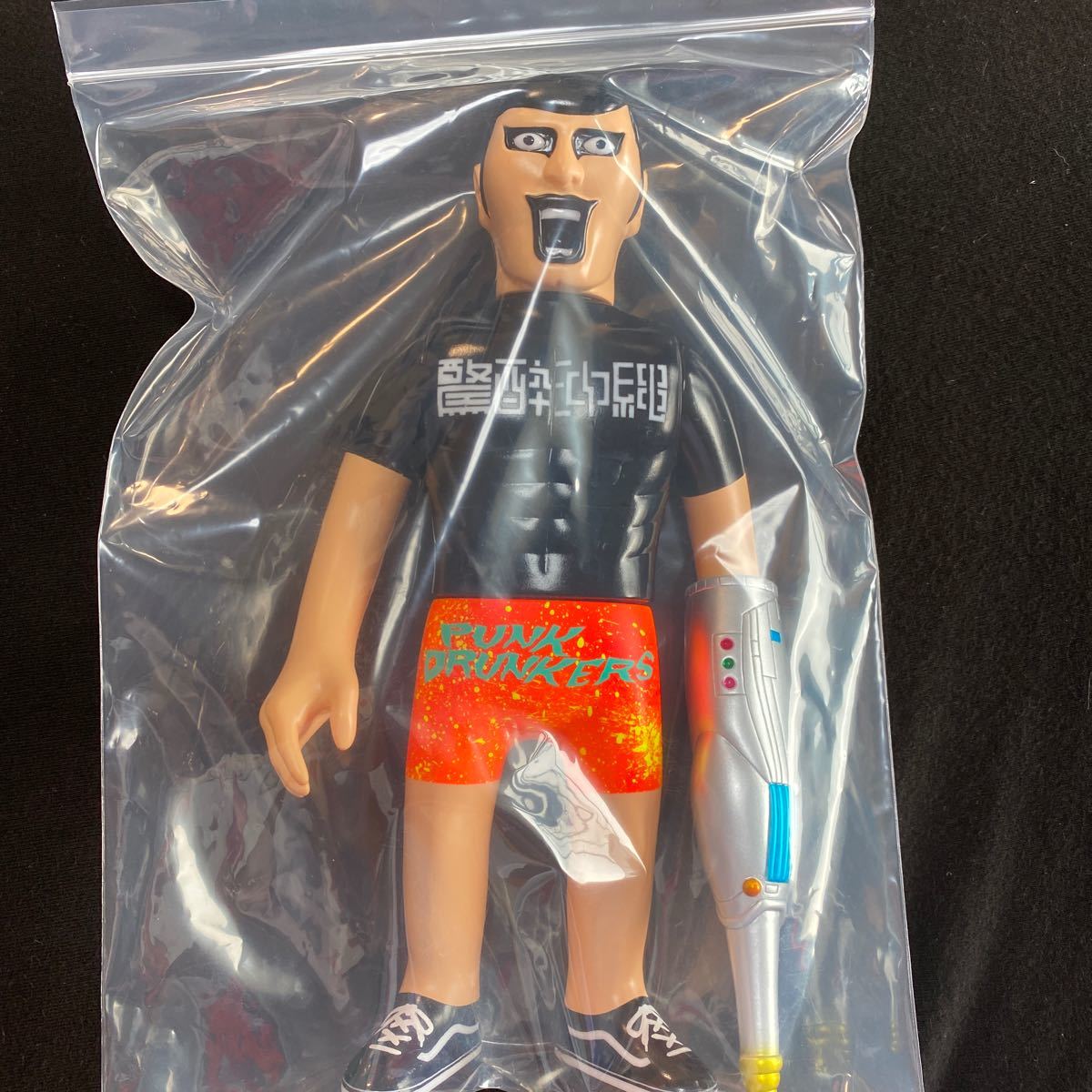 PUNK DRUNKERS パンクドランカーズ アイツ ソフビ フィギュア 新品