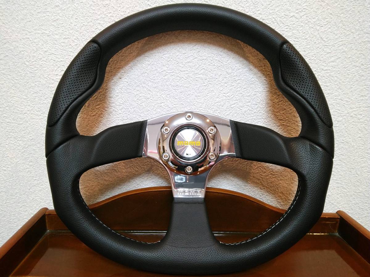 MOMO ステアリング　コマンド2 35φ ブルー Amazon | MOMO(モモ) ステアリング コンペティション 35パイ C