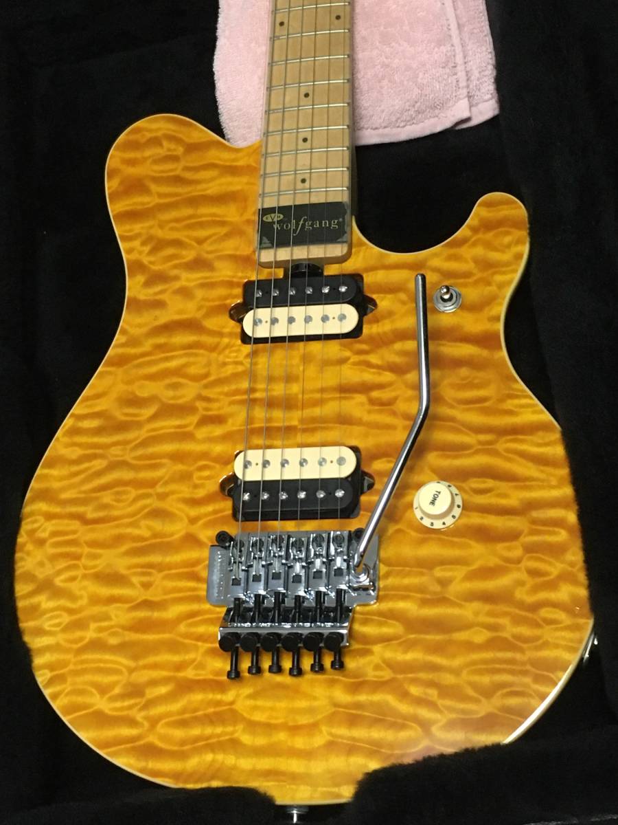 ギターキット:Music Man Eddie Van Halenモデル風完成品 ギターキット:Music Man Eddie Van Halenモデル風完成品