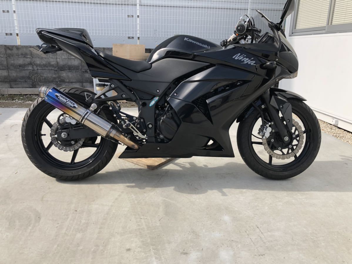 美車 NINJA 250R ニンジャ250R ☆カスタム車両☆ 自賠責令和5年9月の 美車 NINJA 250R ニンジャ250R ☆カスタム車両☆ 自賠責令和5年9月の