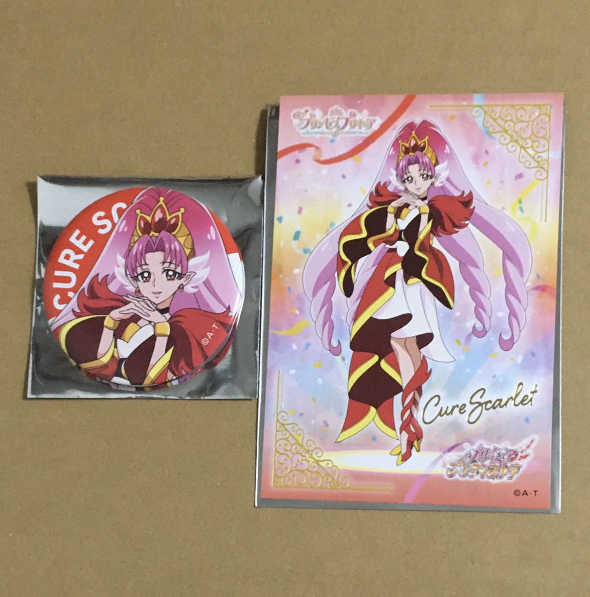 新品】プリキュア キュアスカーレット 缶バッジ ポストカード プリティ 