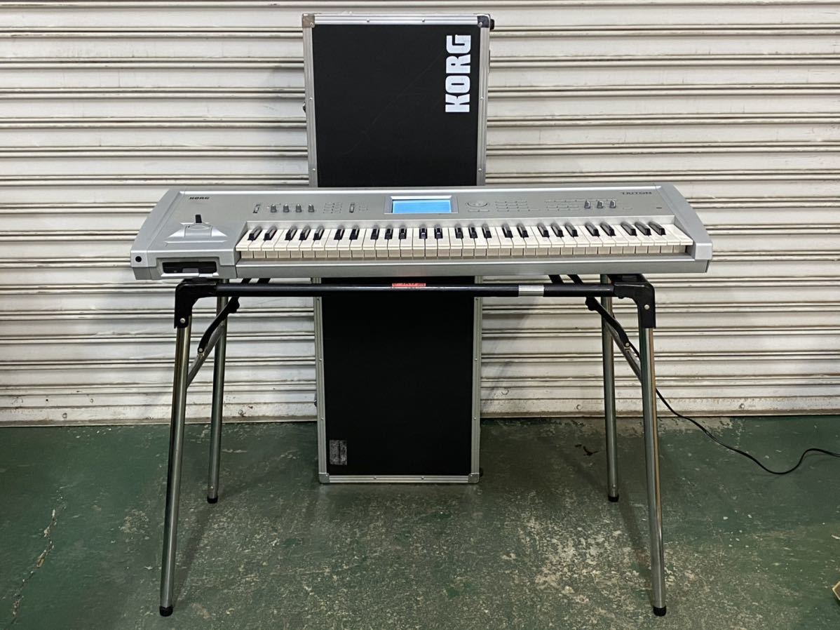 入荷中 【ケース・スタンド付】シンセサイザー KORG コルグ 61鍵盤 TRITON - 鍵盤楽器