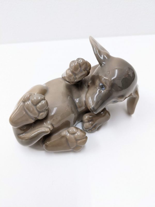 ROYAL COPENHAGEN ロイヤルコペンハーゲン 置物 犬 ダックスフンド