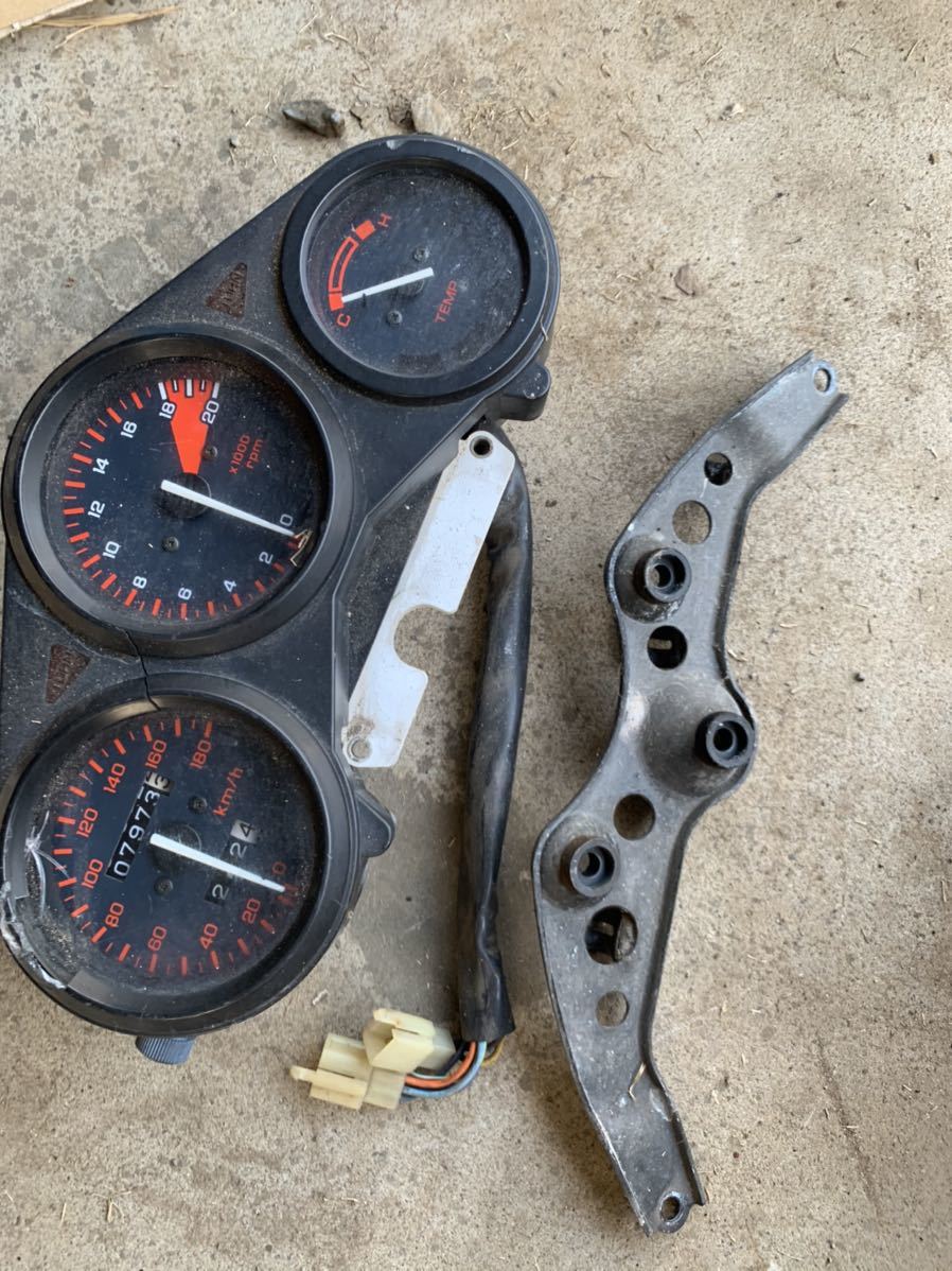 Cbr250r Mc17 純正スピードメーター タコメーター メーターステー の落札情報詳細 ヤフオク落札価格情報 オークフリー スマートフォン版