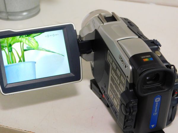 miniDV SONY ビデオカメラ DCR-TRV27 動作可 テープ付き 即決8980