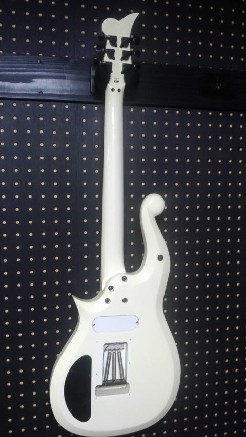 EDWARDS エドワーズ ギター SUGIZO スギゾー モデル ルナシー プリンス
