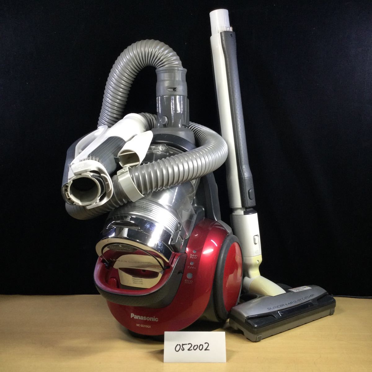 中古○Panasonic/パナソニック サイクロン式掃除機 MC-SR590K-W○プチ