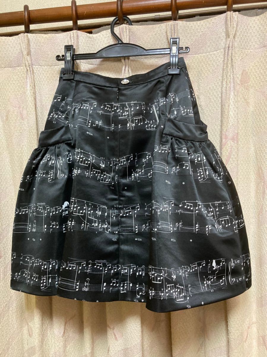 マーリエパーエフデ Maglie Par Ef De マーリエ パーエフデ 黒 フレアスカート 9号 音符 楽譜 中古 の落札情報詳細 ヤフオク落札価格情報 オークフリー スマートフォン版