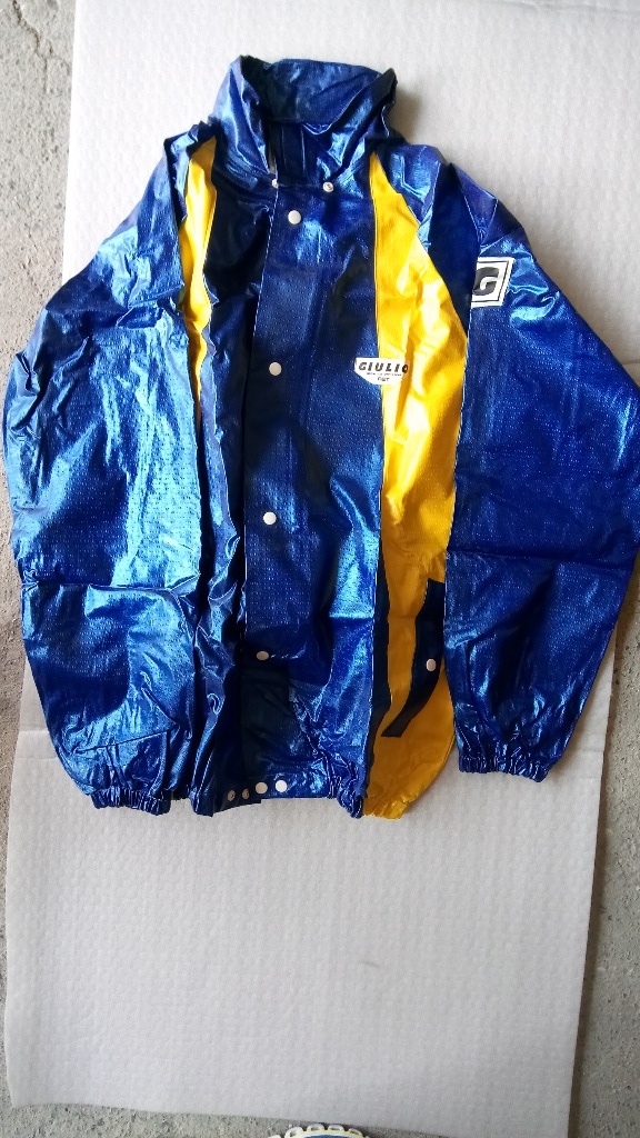 ○○レインウエアー カッパ GIULIO(FET) & ブーツカバー MOTO FIZZ  