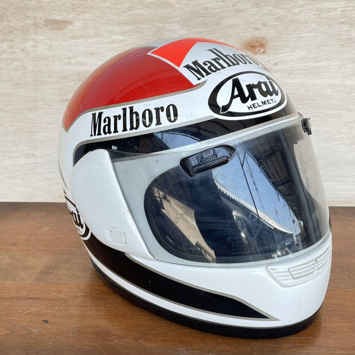 セール，新作登場】 Arai フルフェイス 当時物 スペンサー レプリカ M