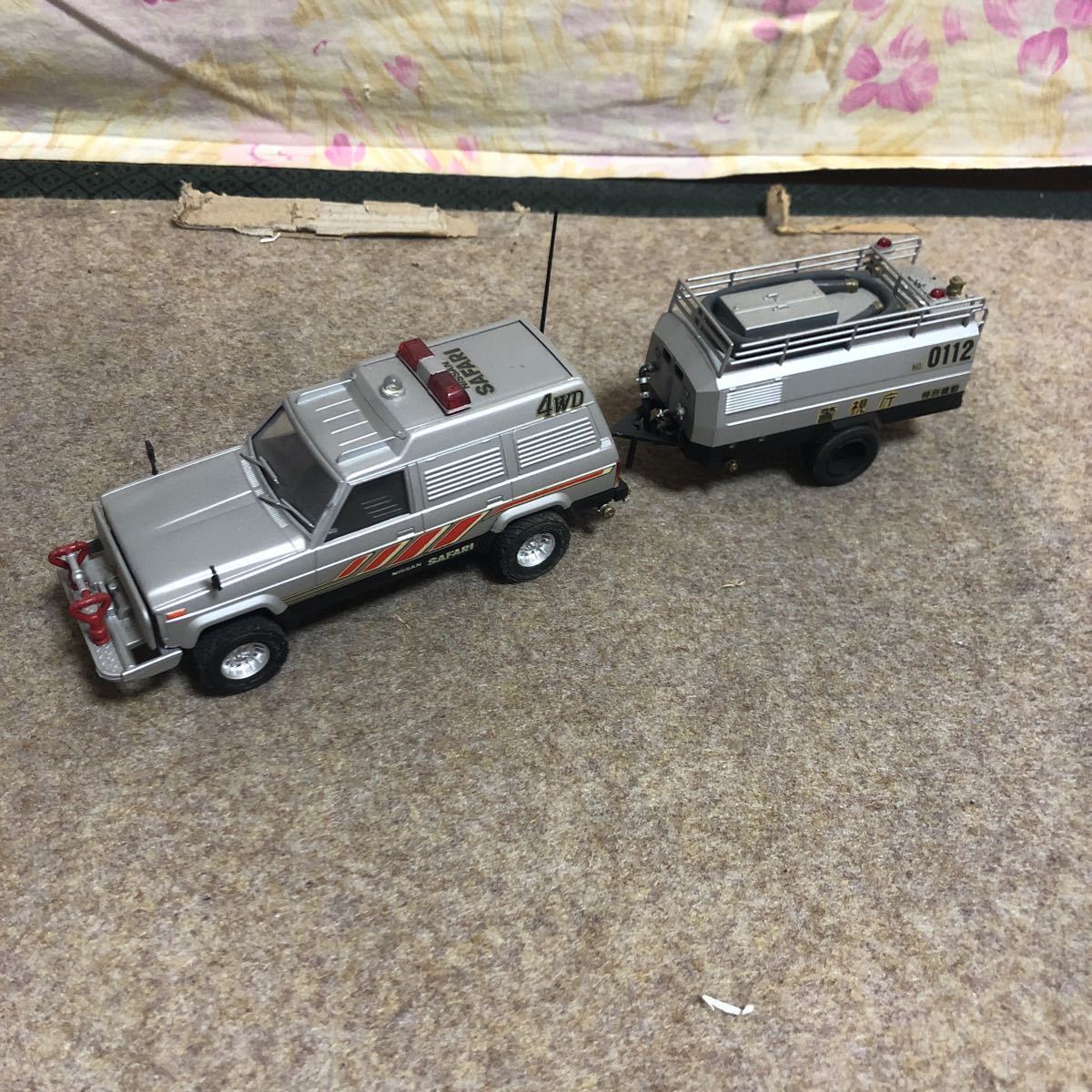 アオシマ1/32西部警察日産サファリ放水車付完成品プラモデルの落札情報