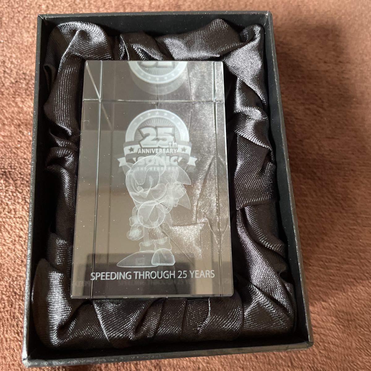 新品 ソニック 25周年記念クリスタルアート Sega セガ ソニックザヘッジホッグ の落札情報詳細 ヤフオク落札価格情報 オークフリー スマートフォン版