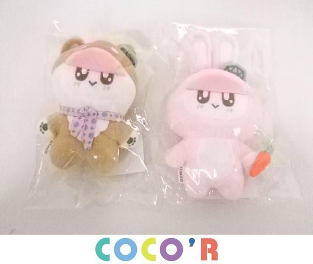 セブチSeventeen バッグボンボンイぬいぐるみキーリング5点セット SEVENTEEN 公式グッズ BONGBONGEE x MUZIK TIGER 4カットフォト