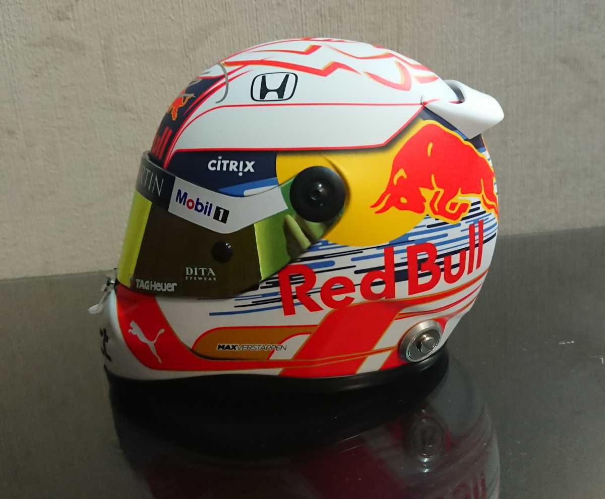 新品】マックスフェルスタッペン サイン入り 1/2ヘルメット 2019年