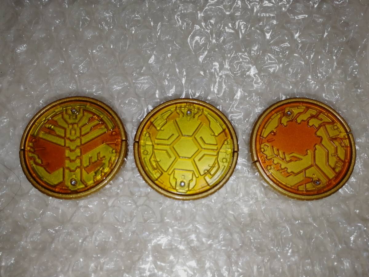 仮面ライダーオーズ Ooo Csm版 オーメダル コブラ カメ ワニ ３枚セット コアメダル ブラカワニコンボ Csmオーズドライバー付属品 の落札情報詳細 ヤフオク落札価格情報 オークフリー スマートフォン版