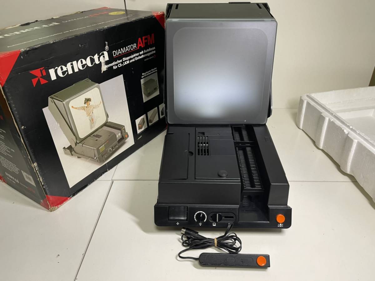 【稼働美品】LUCKY reflecta DAMATOR AFM プロジェクター LUCKY ラッキー スライド映写機 Reflecta DIAMATOR AFM 本体】 【通電